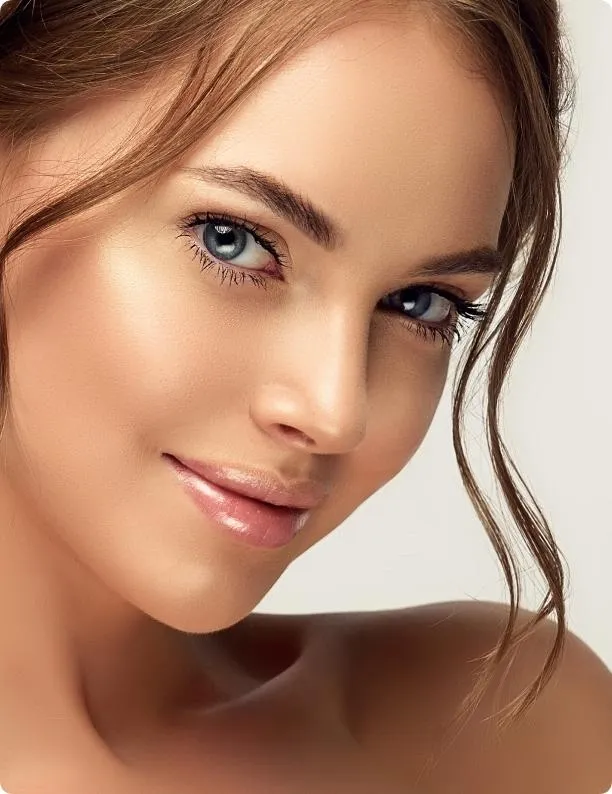 Woman with clear, refreshed skin after aesthetic treatment at Avinity Health Scottsdale
